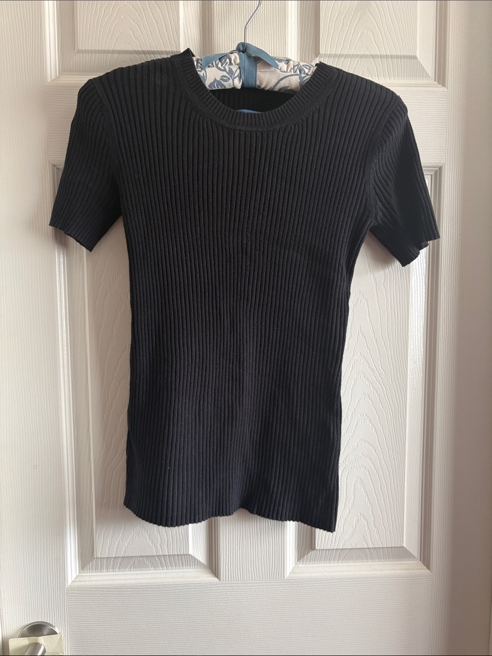 Vera Wang Black Short-Sleeve Ribbed Knit Sweater